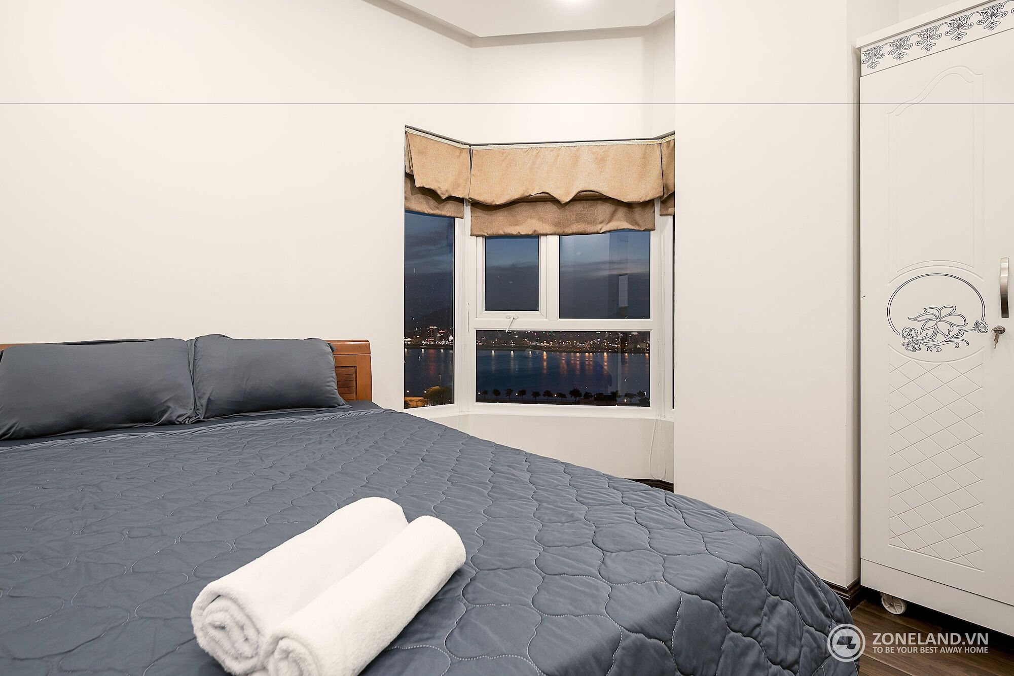 Zoneland Apartments - Monarchy Riverside Son Tra Kültér fotó